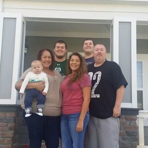 Meet your Posher, Tomas